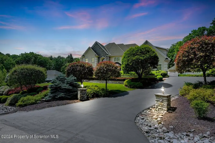 52 Ivywood Drive #L 6, Clarks Summit, PA 18411 - Image #2