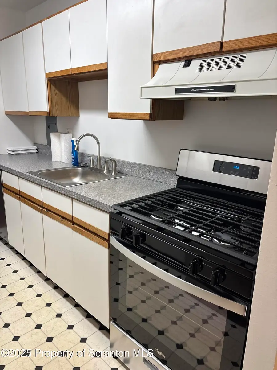 1704 Summit Pointe, Scranton, PA 18508 - Image #3