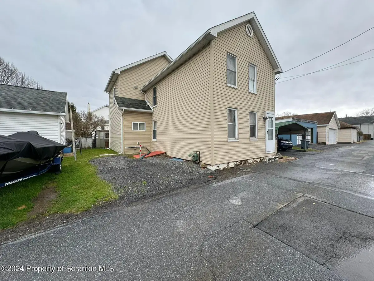 105 Hickory Court, Olyphant, PA 18447 - Image #1