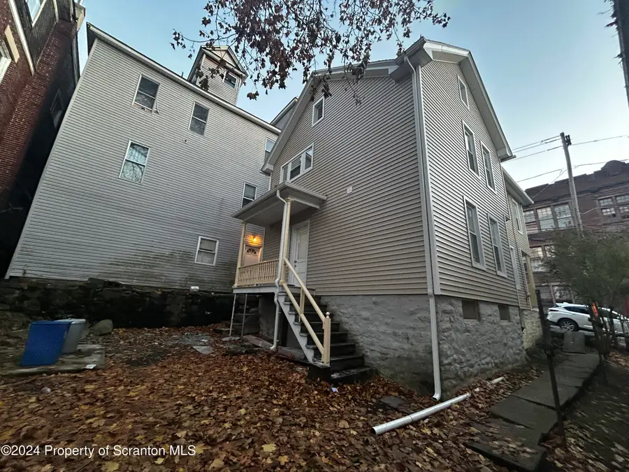 114 Salem Avenue, Carbondale, PA 18407 - Image #3