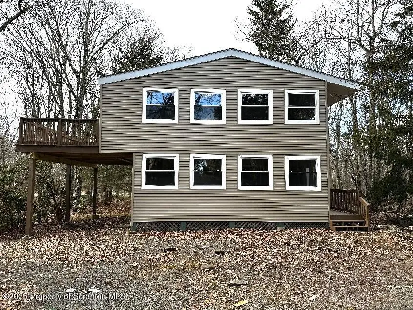 806 Warbler Court, Hawley, PA 18428 - Image #1