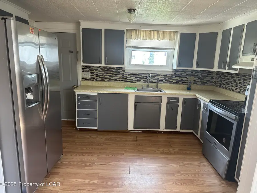 738 N Manhattan Court, Hazleton, PA 18201 - Image #3