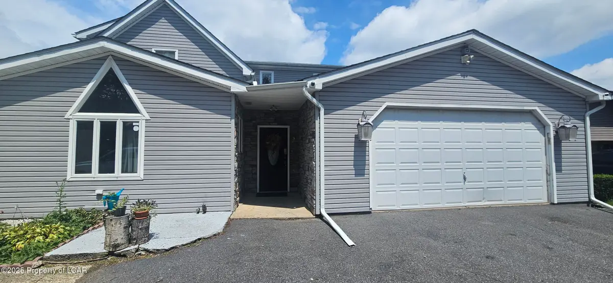 155 Dietrich Avenue, Hazleton, PA 18201 - Image #1