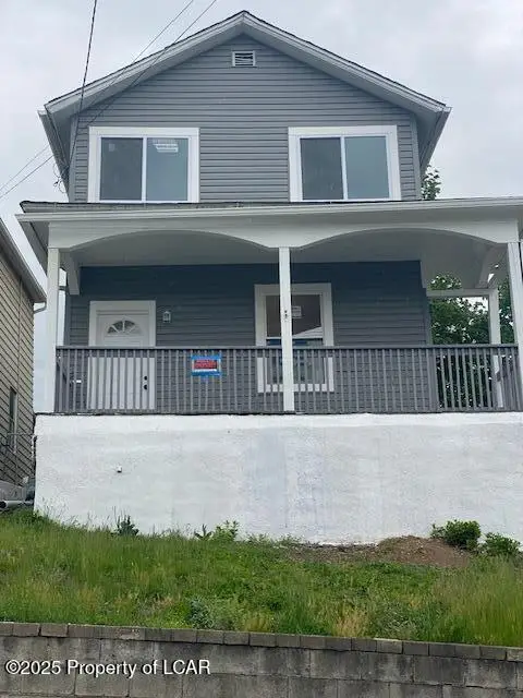 181 Hillside Avenue, Edwardsville, PA 18704 - Image #1