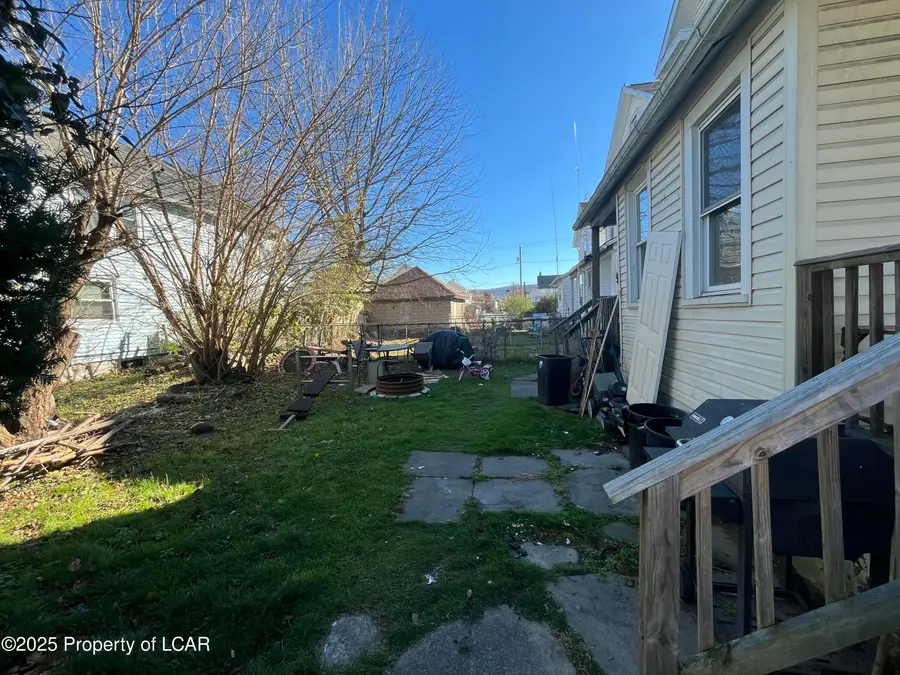 94 Oxford Street, Hanover Township, PA 18706 - Image #3