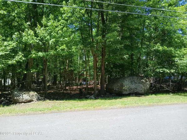 021 Shingle Mill Drive, Drums, PA 18222