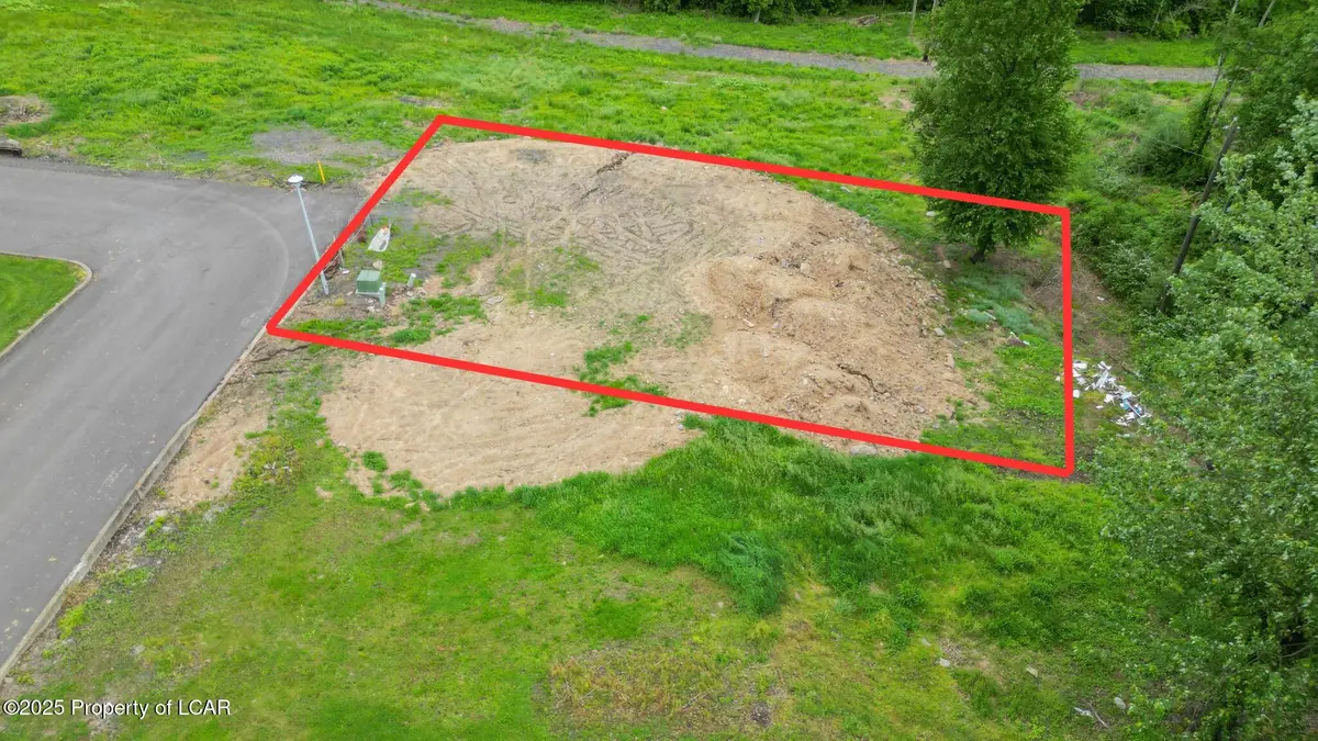 23 Varsity Drive, Nanticoke, PA 18634 - Image #1