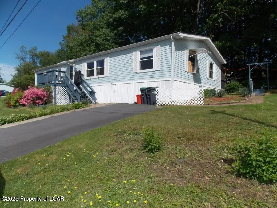 369 West Drive, Inkerman, PA 18640 - Image #3