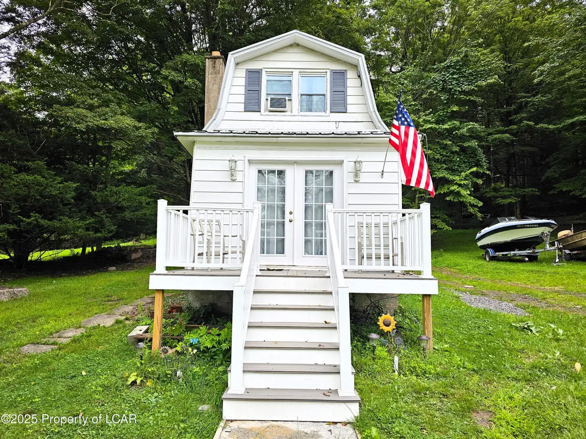 14 May Avenue, Harveys Lake, PA 18618 - Image #1