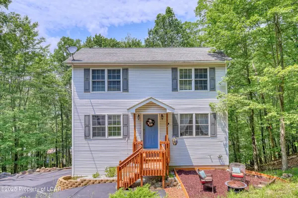 226 Avalanche Lane, Drums, PA 18222