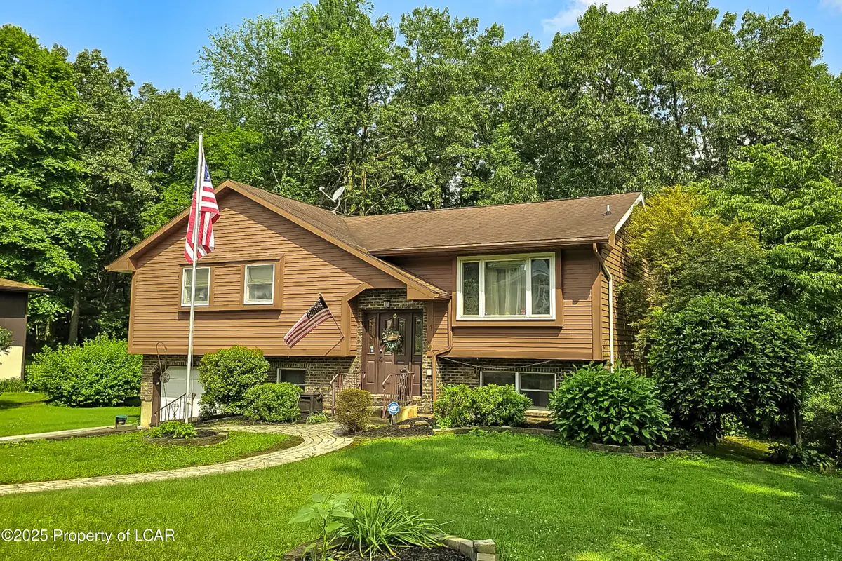 7 Para Drive, Inkerman, PA 18640 - Image #1