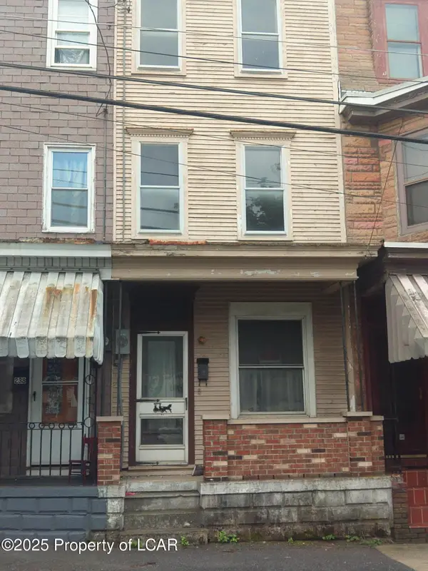 237 E Pine Street, Mahanoy City, PA 17948