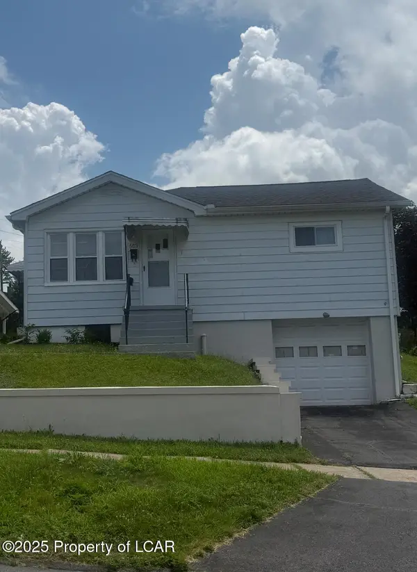 503 Smith Street, Dunmore, PA 18512