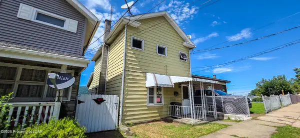 14 W Church Street, Nanticoke, PA 18634