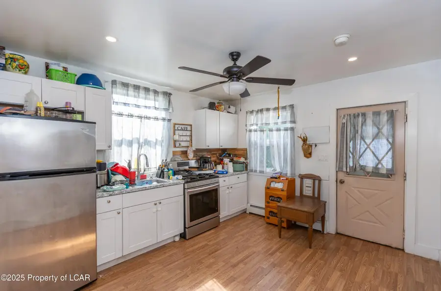 7 E River Street, Plymouth, PA 18651 - Image #3