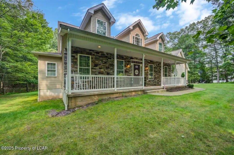 3 Osprey Drive, Mountain Top, PA 18707 - Image #2