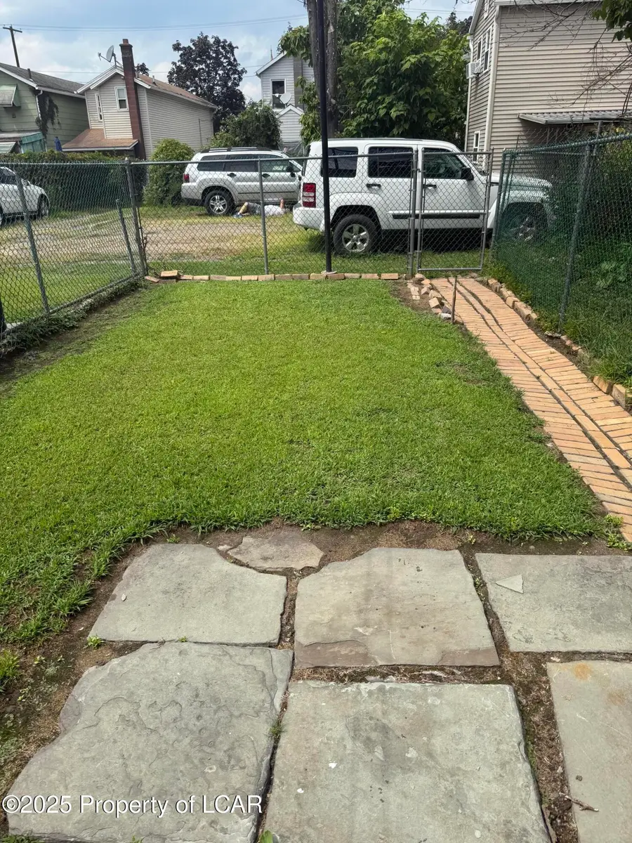20 Wyoming Street, Wilkes Barre, PA 18702 - Image #2