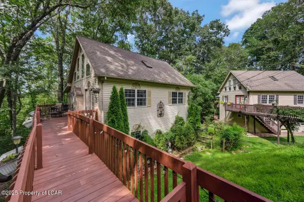 17 Tommys Court, Drums, PA 18222