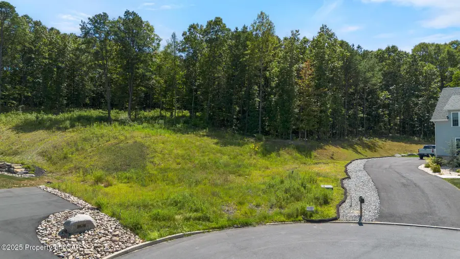 14 Veronica Drive, Jenkins Township, PA 18640 - Image #3