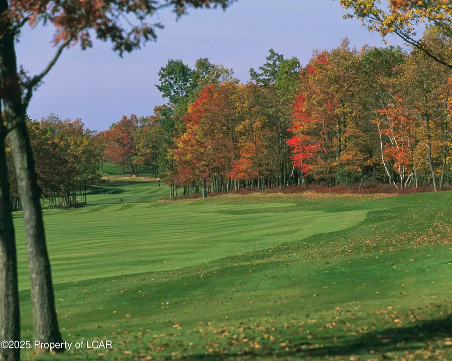 20 TW Sweet Birch Dr, Hazle Township, PA 18202 - Image #3