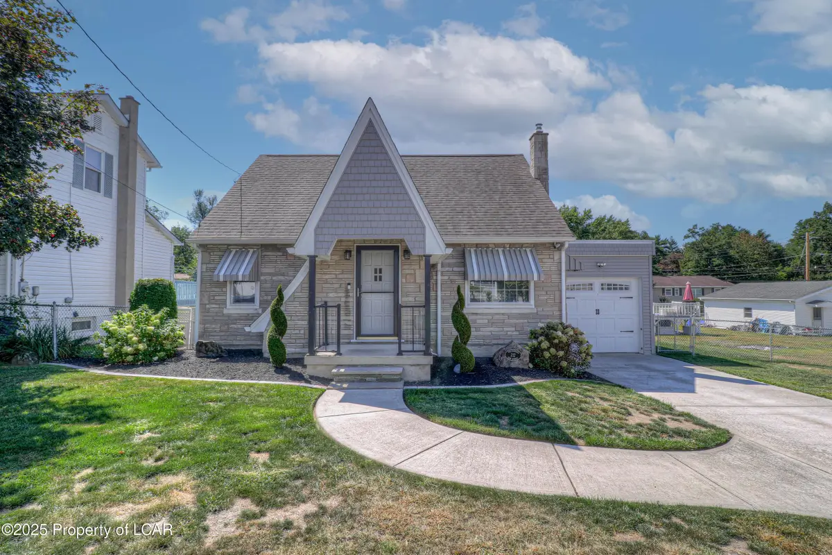 212 Elm Street, Dupont, PA 18641 - Image #1