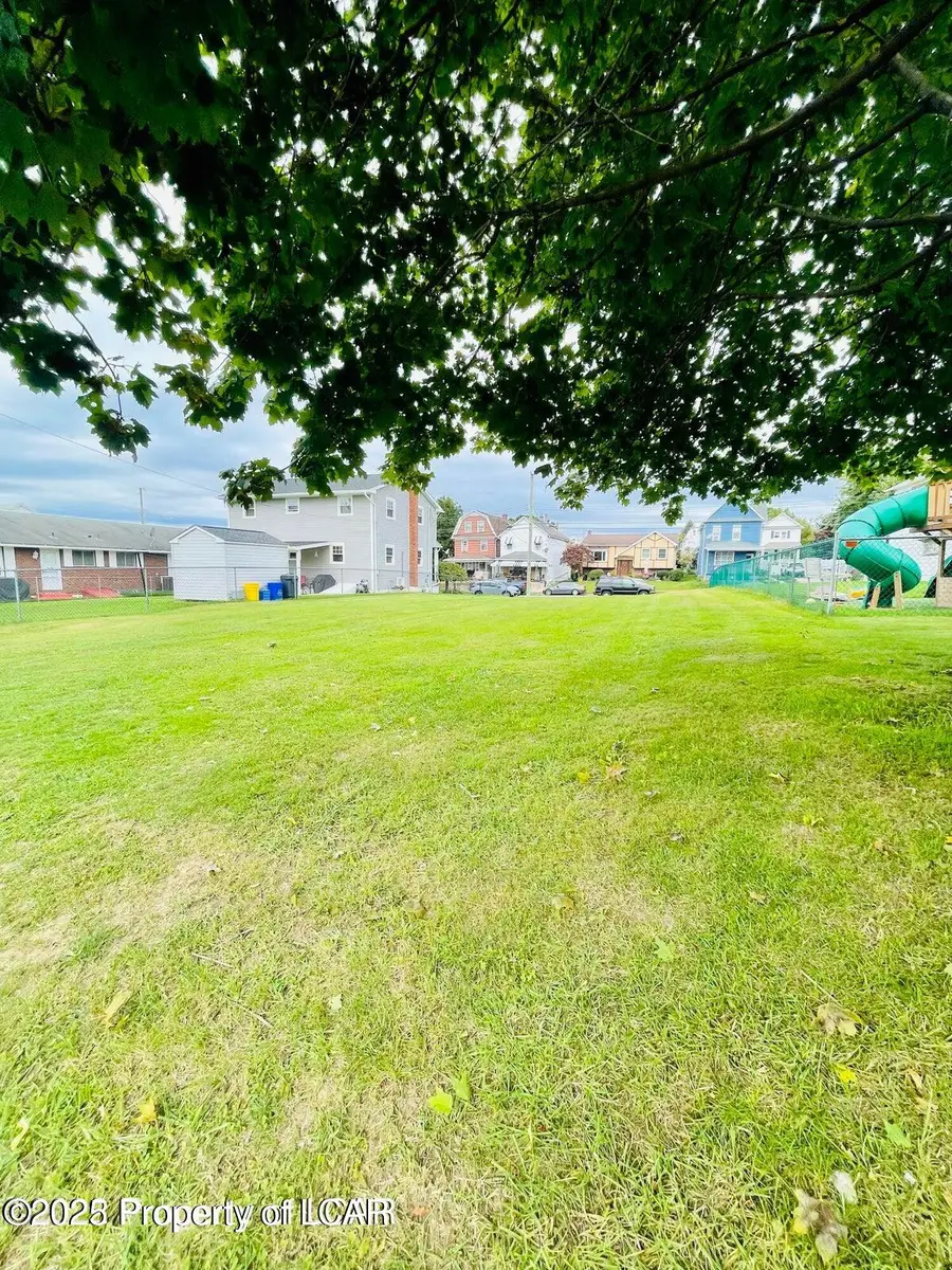 317 E Green Street, Nanticoke, PA 18634 - Image #3