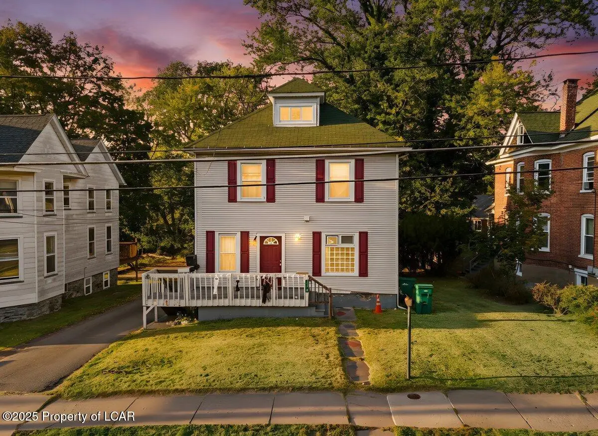 120 Ridgeway Street, East Stroudsburg, PA 18301 - Image #1