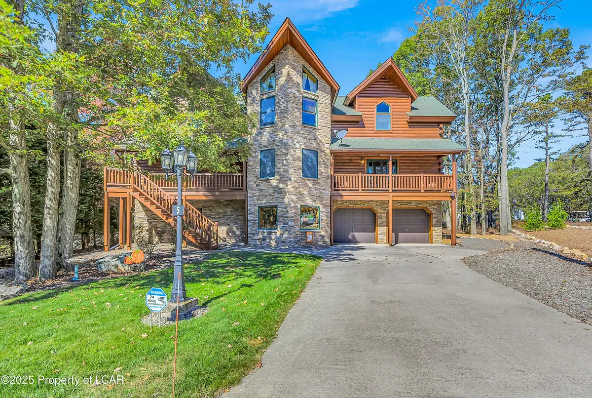 5 Fernwood Circle, Hazleton, PA 18202 - Image #1