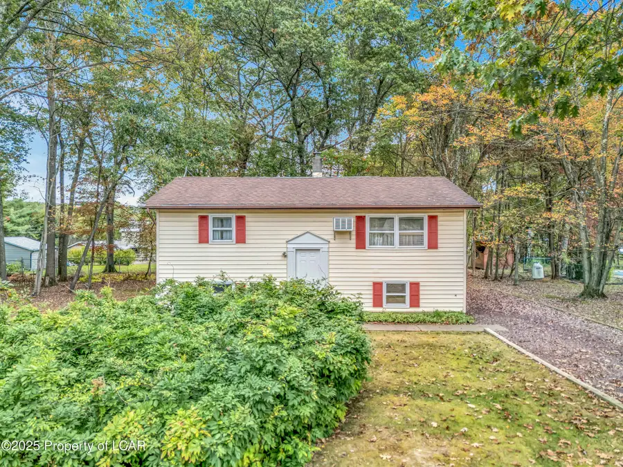 7 Sunrise Drive, Mountain Top, PA 18707 - Image #2