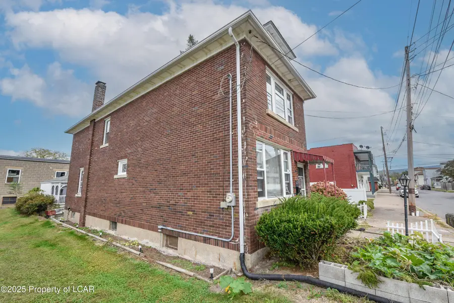 625 Fellowes Avenue, Hanover, PA 18706 - #3