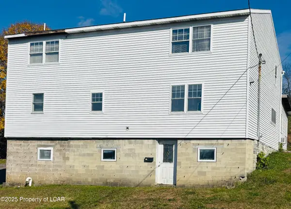 18 Thompson Street, Jenkins Township, PA 18640