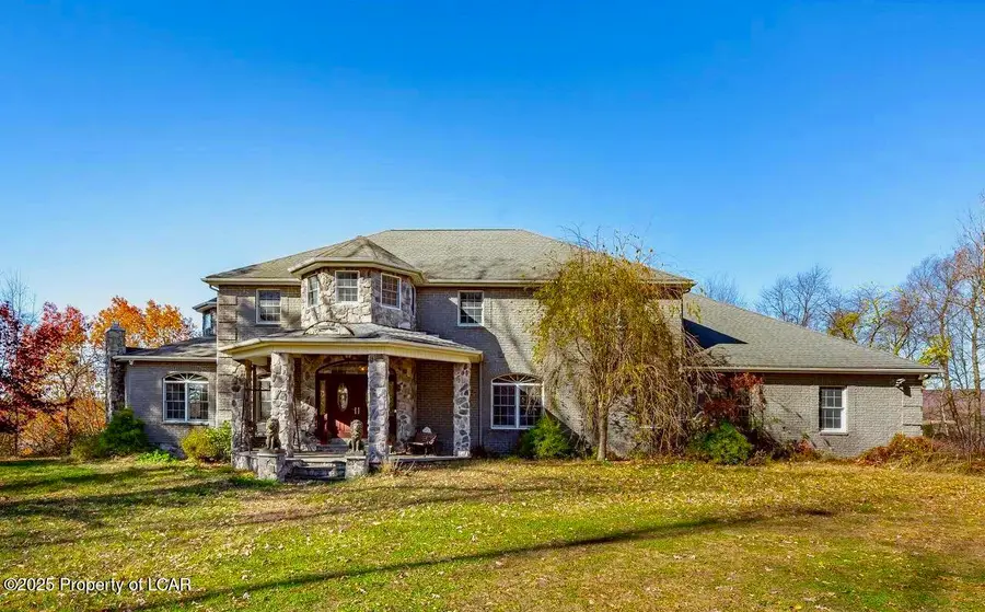 11 B Park Circle, Conyngham, PA 18219 - Image #2