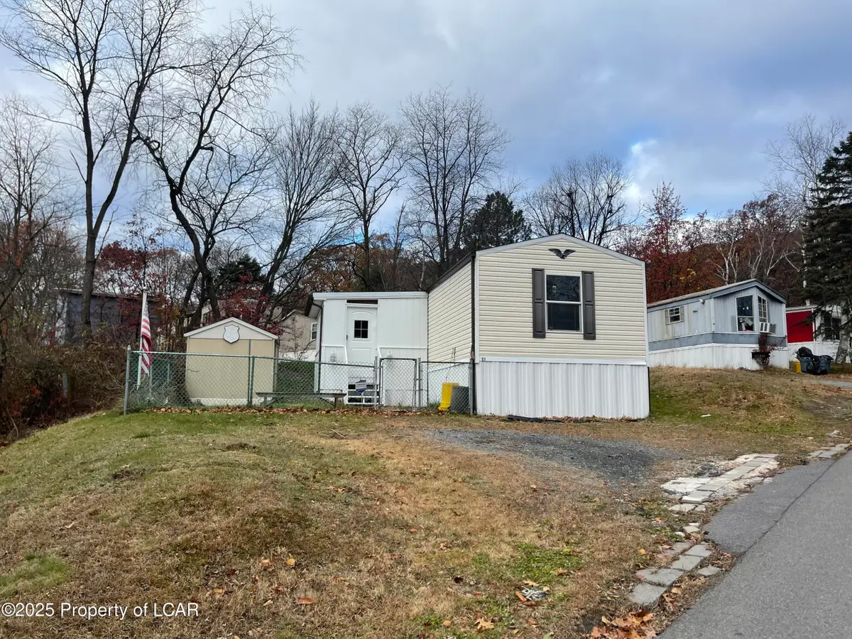 17 Mount Lookout Park, Exeter, PA 18643 - Image #1