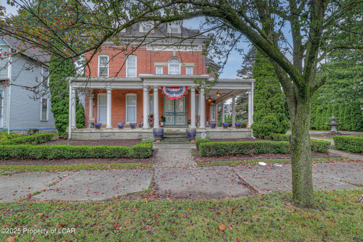 31 Exeter Avenue, West Pittston, PA 18643 - #1