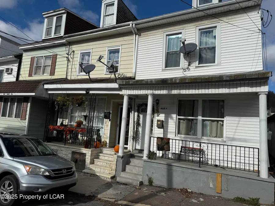 419 W Lloyd Street, Shenandoah, PA 17976 - Image #2