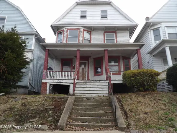 942 Monroe Avenue, Scranton, PA 18510