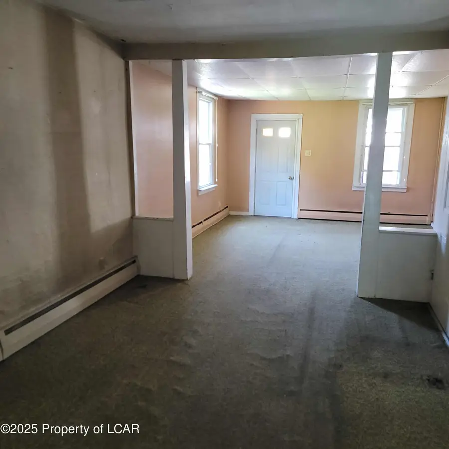 223 Hudsondale Street, Weatherly, PA 18255 - Image #3