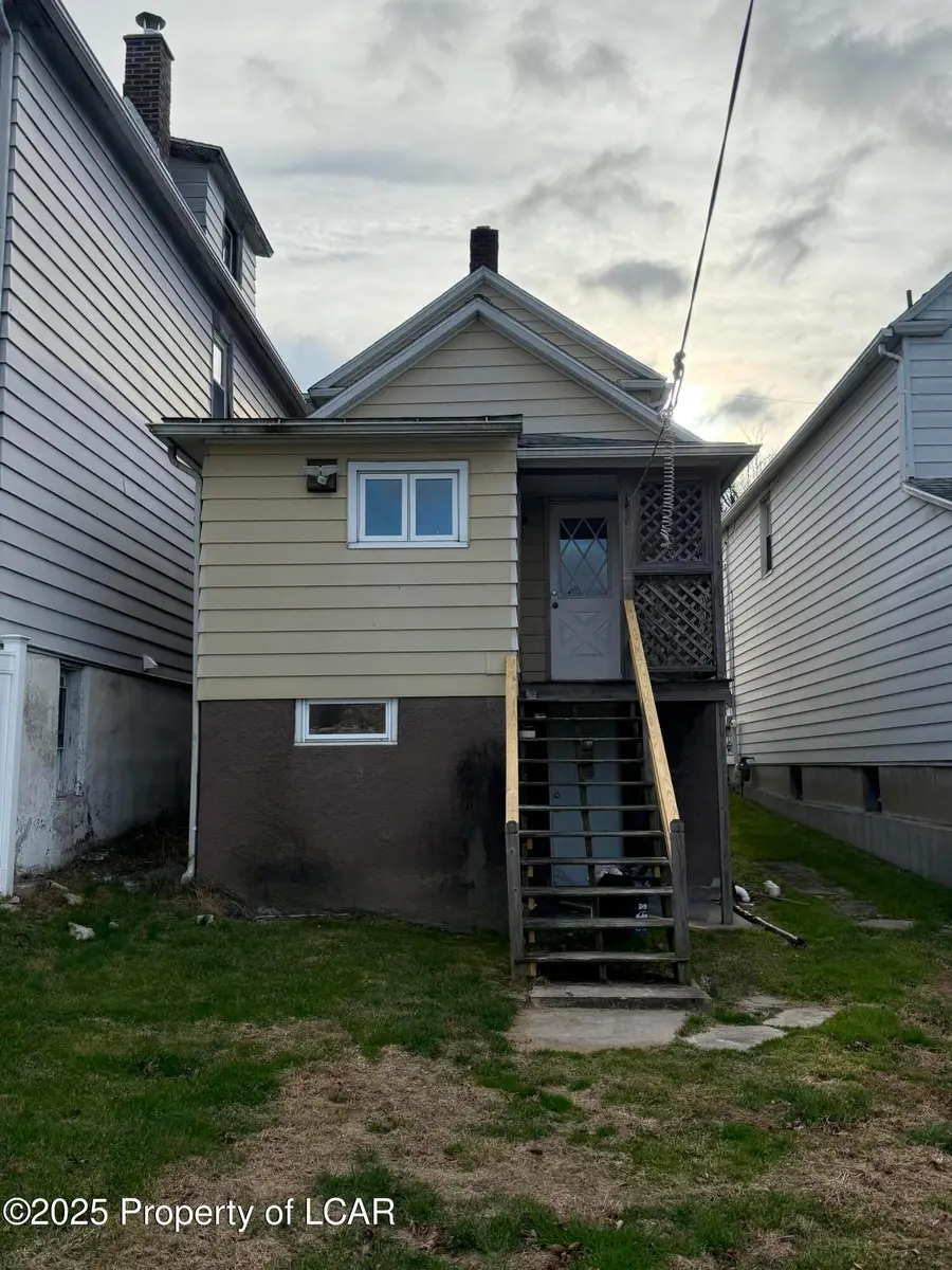 54 Mercer Street, Plains, PA 18705 - Image #3