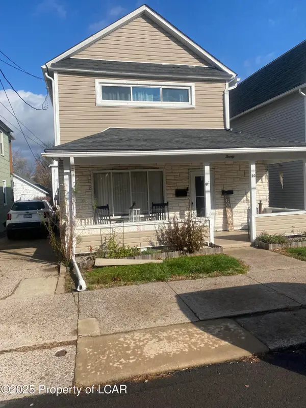 20 Knox Street, Hanover Township, PA 18706