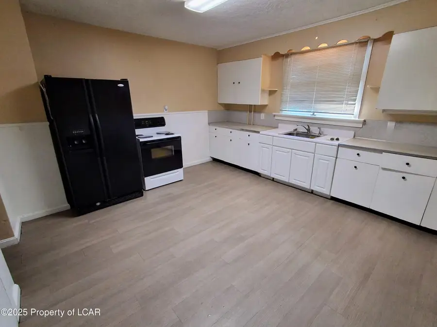 124 Rear S Hanover Street, Nanticoke, PA 18634 - Image #2