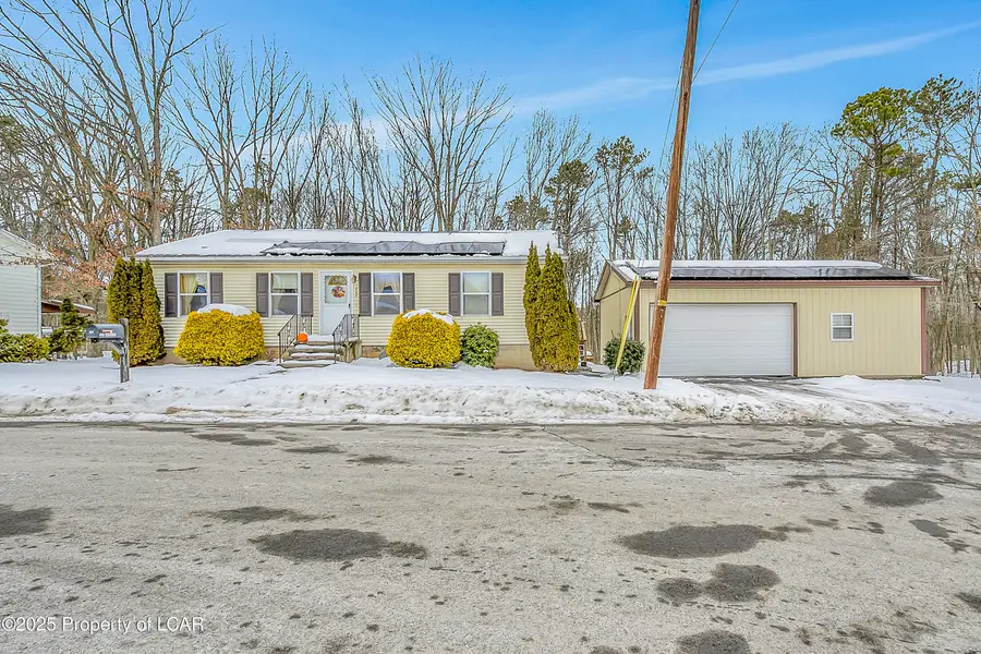 239 E 23rd Street, Hazle Township, PA 18201 - Image #2