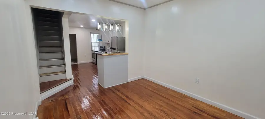 22 S Grant Street, Shenandoah, PA 17976 - #3