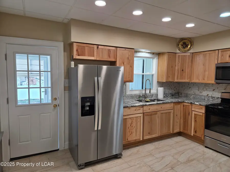 68 S Loveland Avenue, Kingston, PA 18704 - Image #3