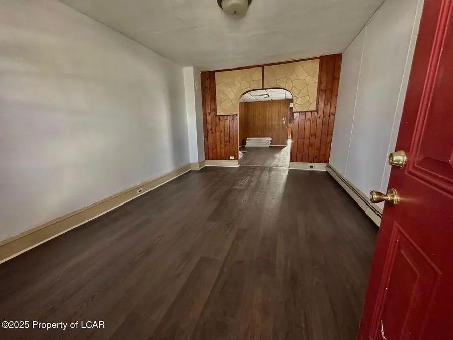 714 Chestnut Street, Freeland, PA 18224 - Image #2