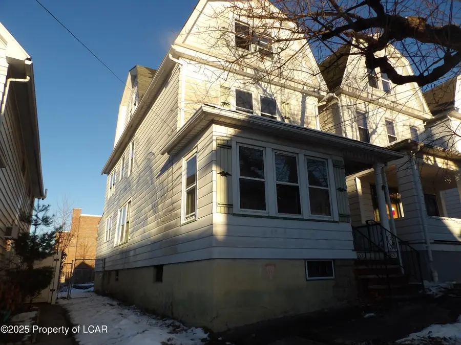 46 Hillard Street, Wilkes Barre, PA 18702 - Image #3