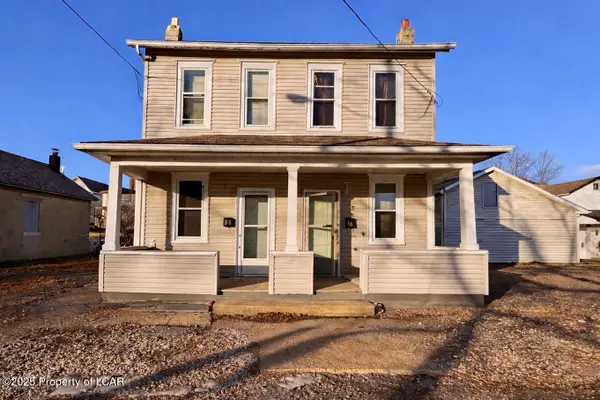 46 Swamp Street, Beaver Meadows, PA 18216