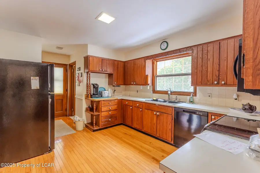 11 E Foothills Drive, Drums, PA 18222 - Image #3