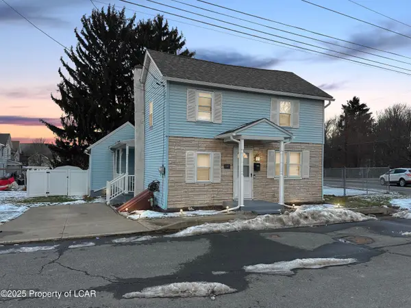 102 Powell Avenue, Jessup, PA 18434