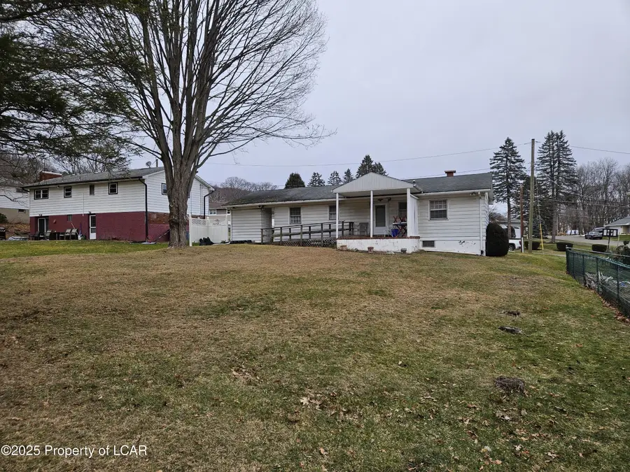 99 White Rock Terrace, Courtdale, PA 18704 - Image #3