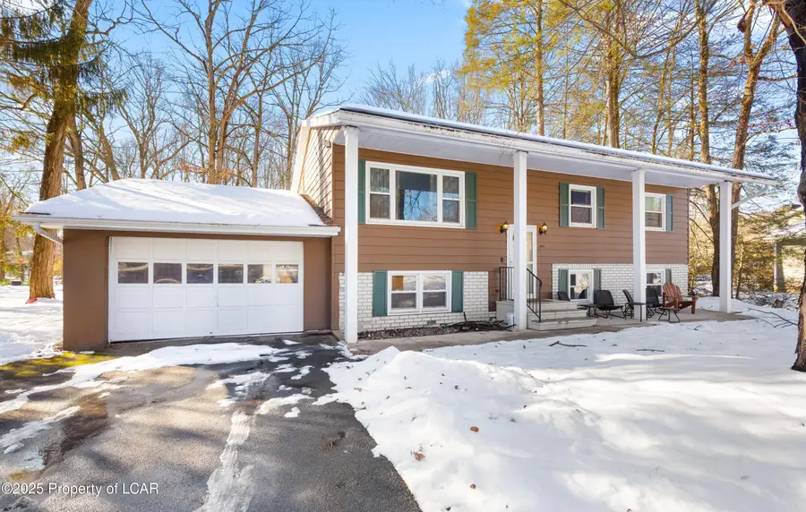 9 Yorktown Road, Mountain Top, PA 18707 - Image #3